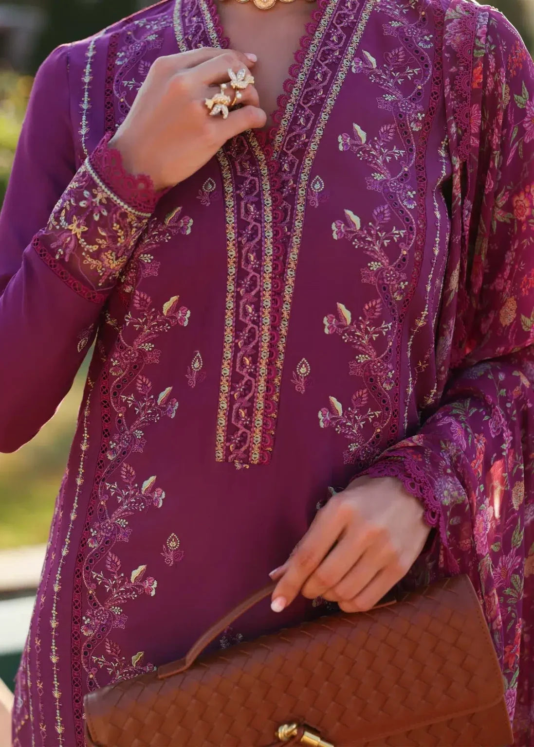 KANWAL MALIK  ALVINA PLUM