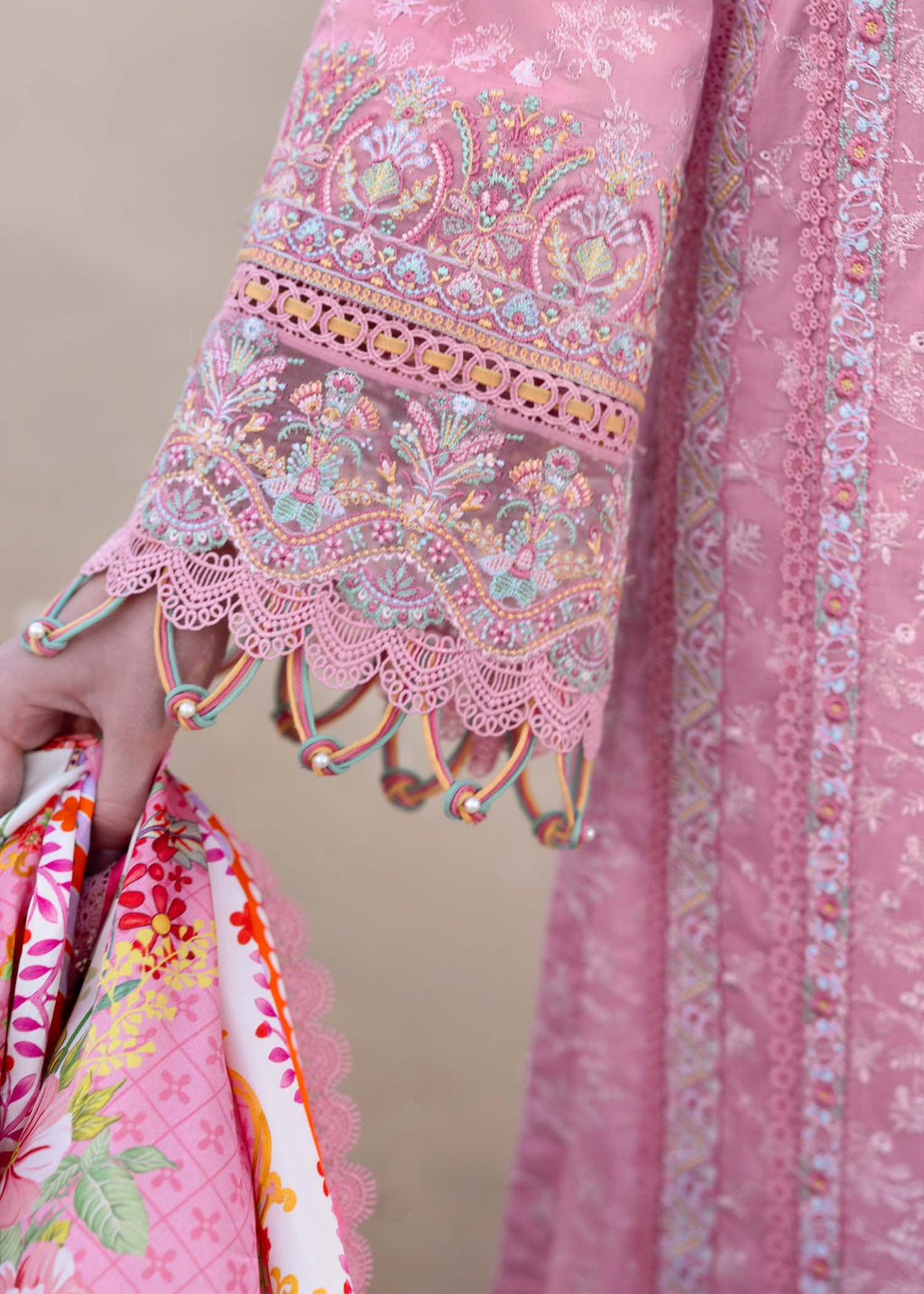 KANWAL MALIK ELYSIA ARIANA