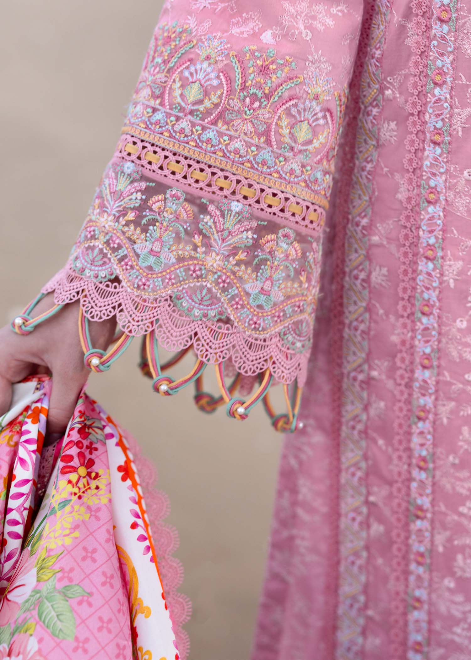 KANWAL MALIK ELYSIA ARIANA