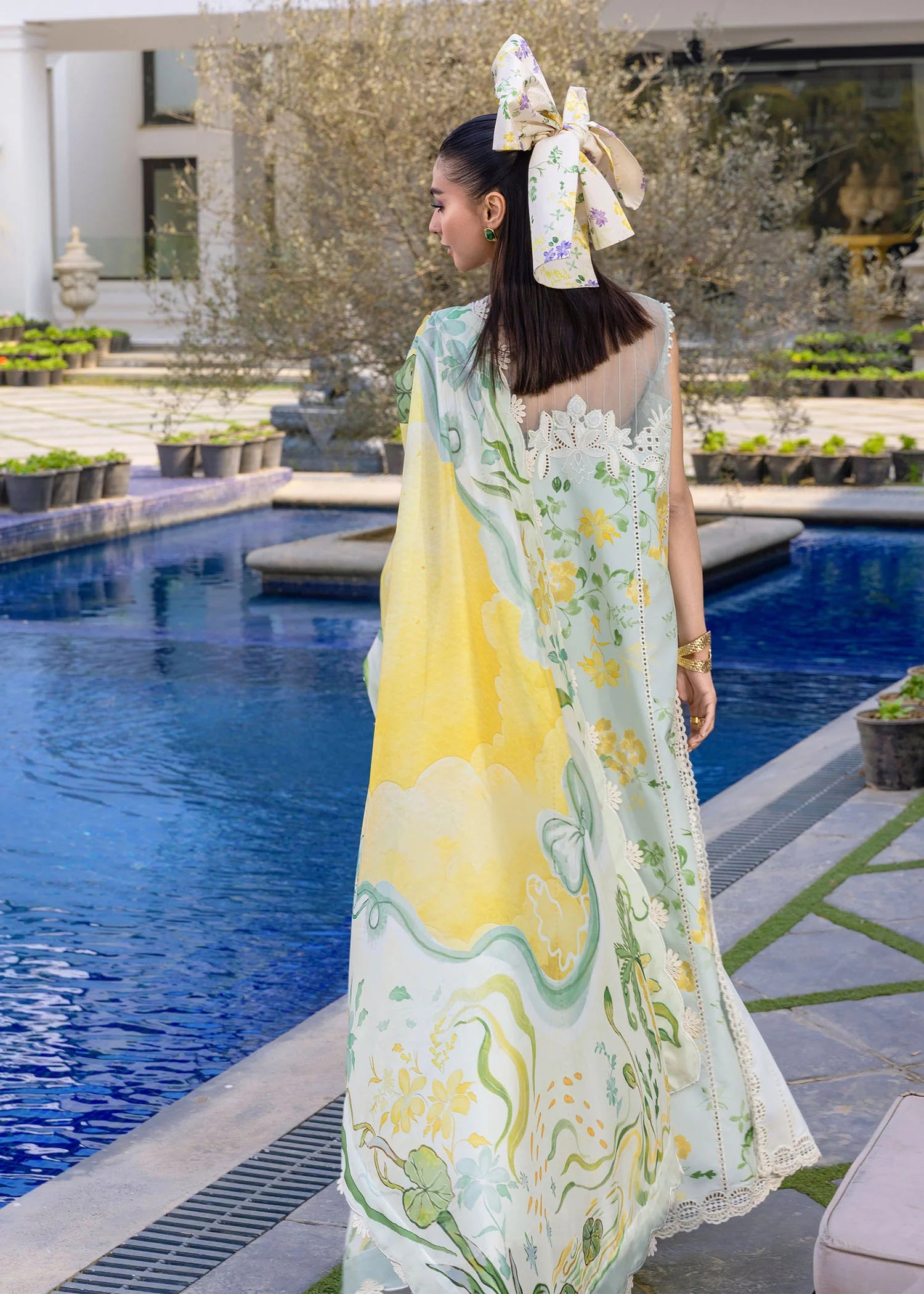 FLOW BY CRIMSON LAWN D-4B