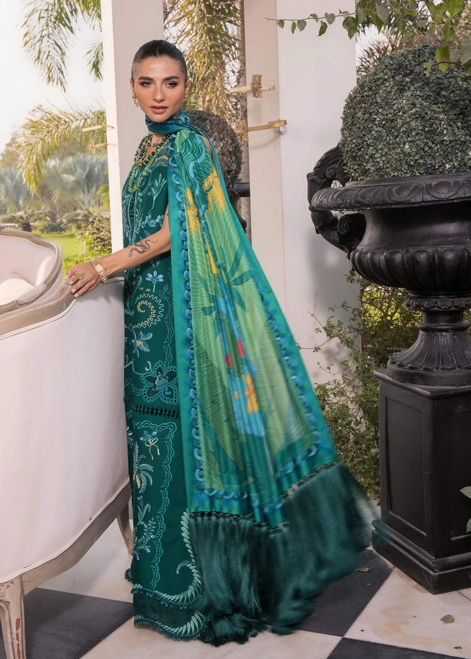FLOW BY CRIMSON LAWN D-3B