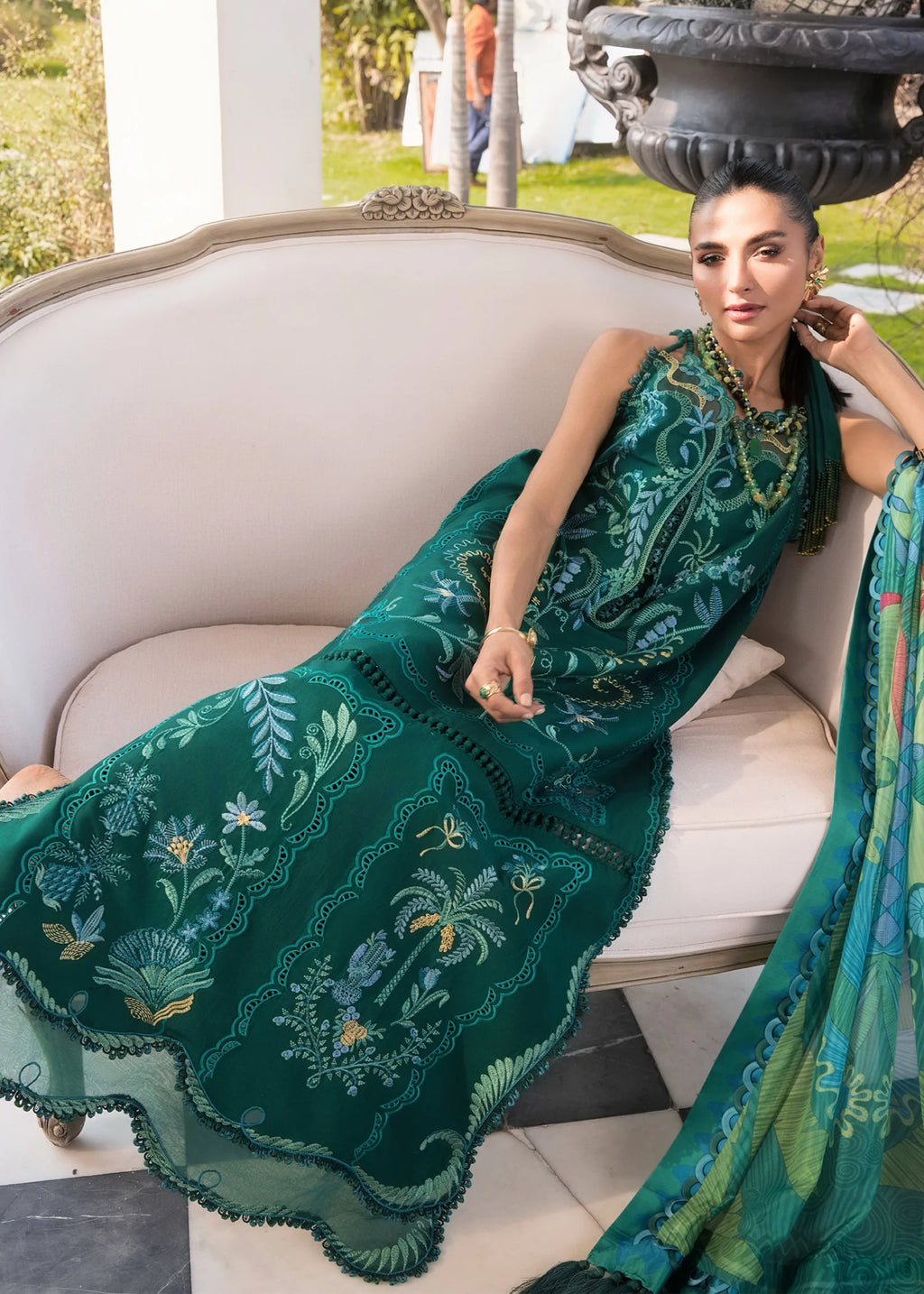 FLOW BY CRIMSON LAWN D-3B