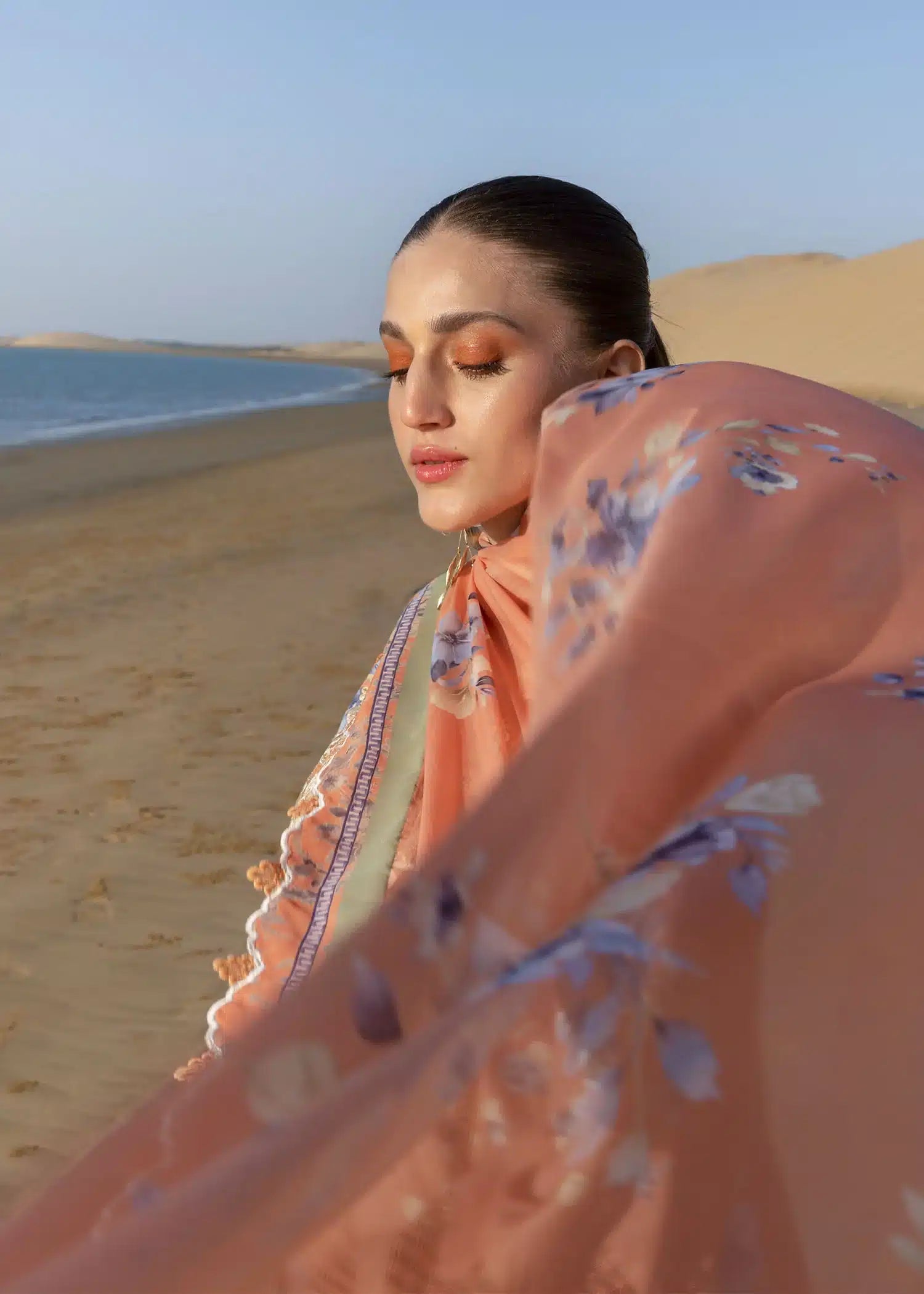 STITCHED BY CC D-01A CRIMSON FLOW 3PC