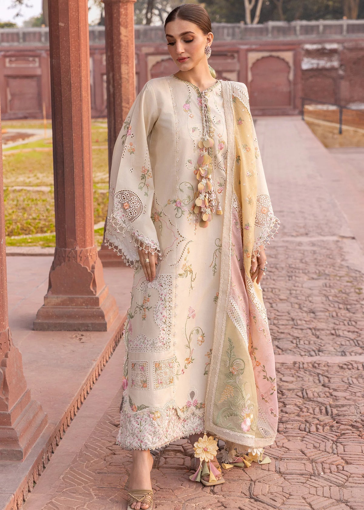 STITCHED BY CC FLOW BY CRIMSON LAWN D-7A 3PC