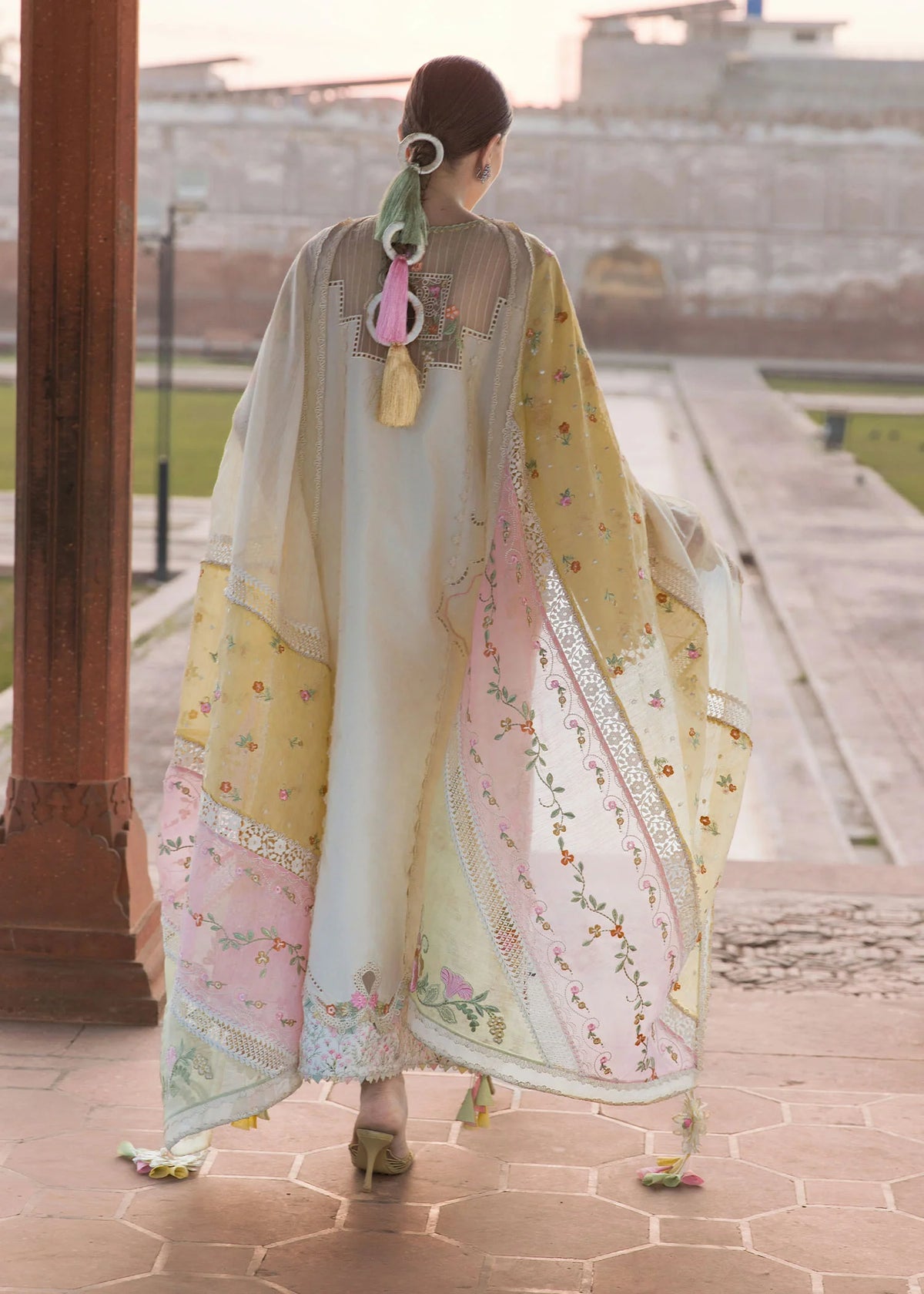 STITCHED BY CC FLOW BY CRIMSON LAWN D-7A 3PC
