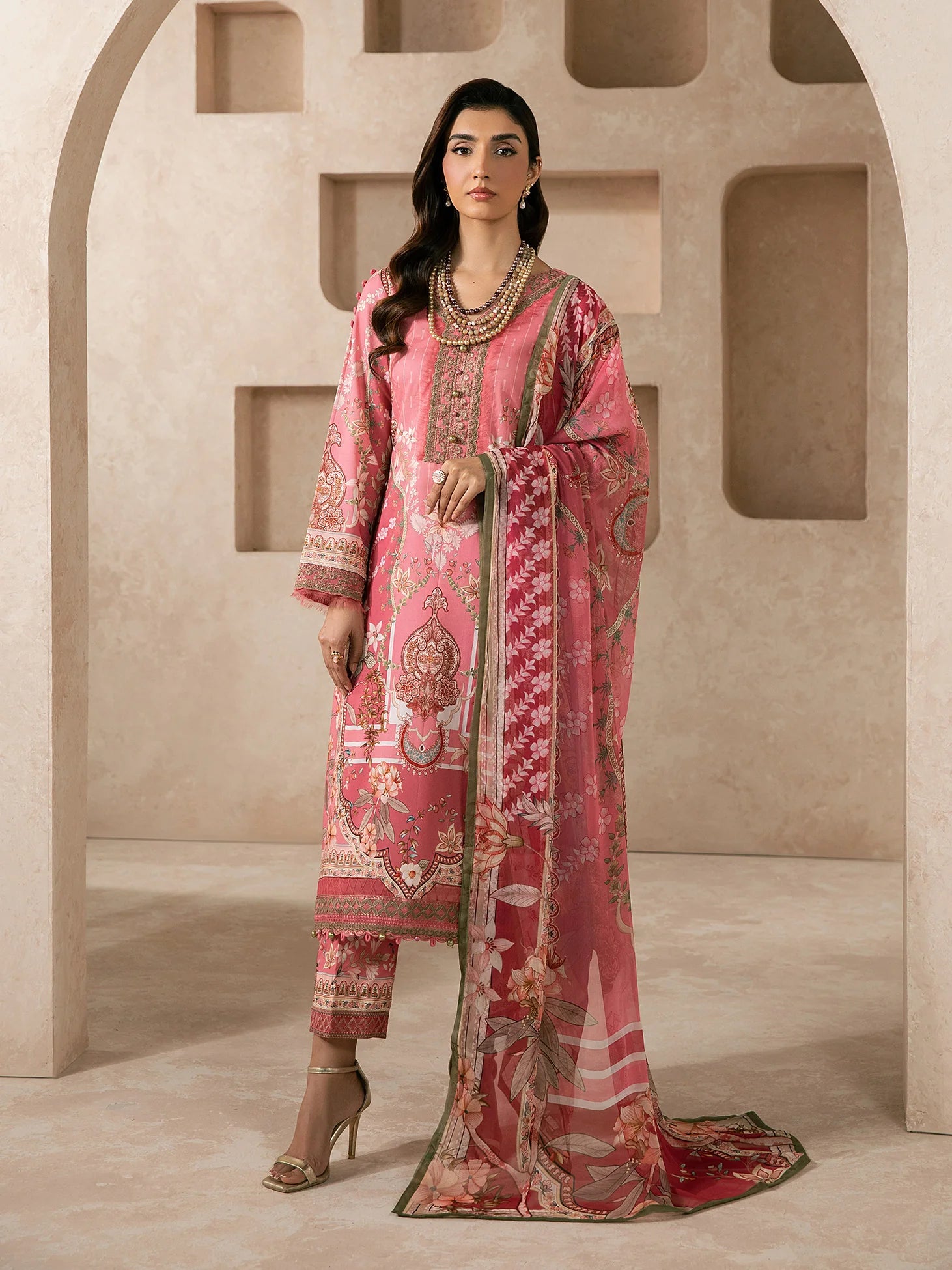 GULAAL SYRA LAWN FLOREN
