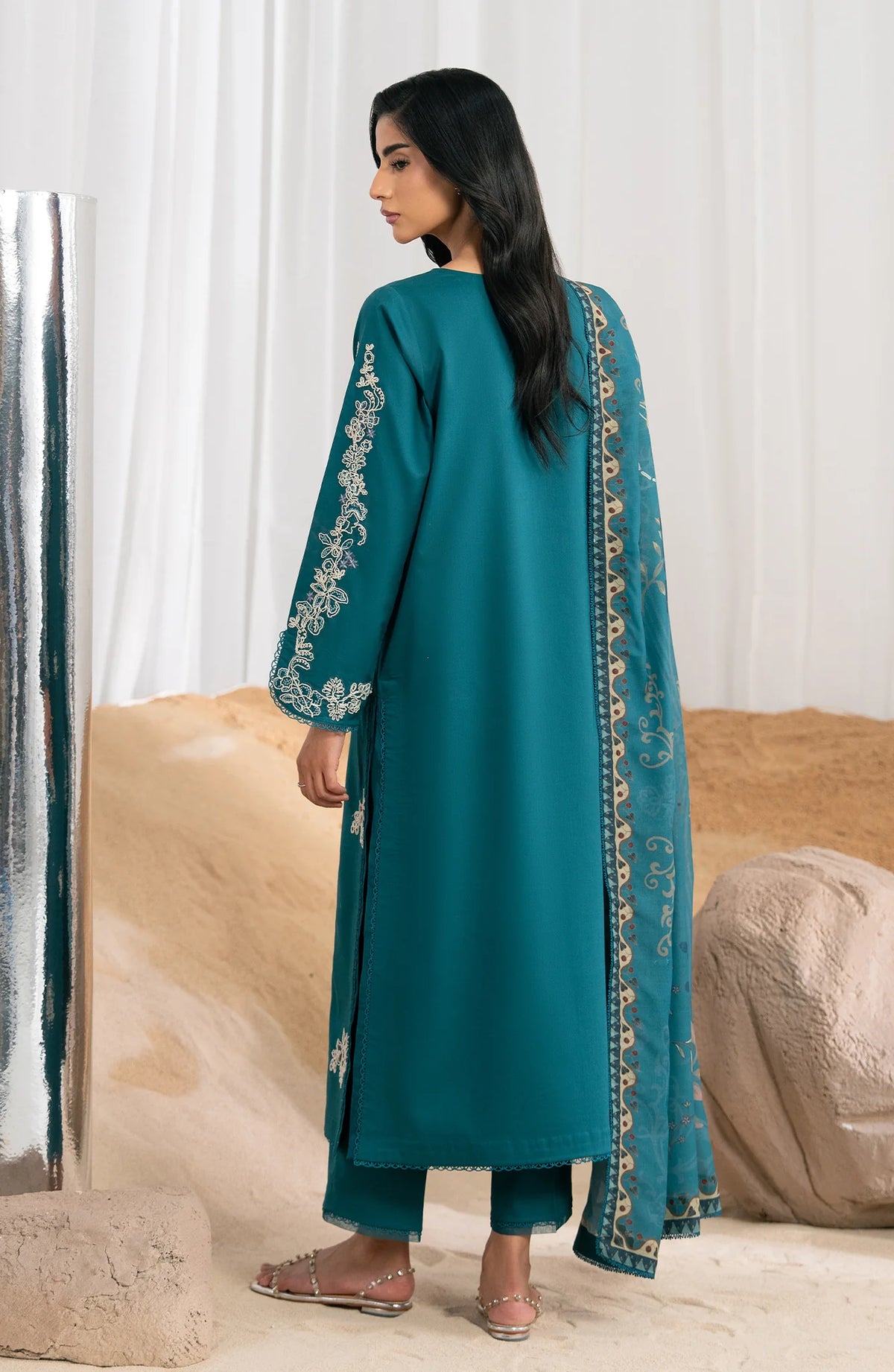 SERAN NYSA CMBRIC UNSTITCHED D-12