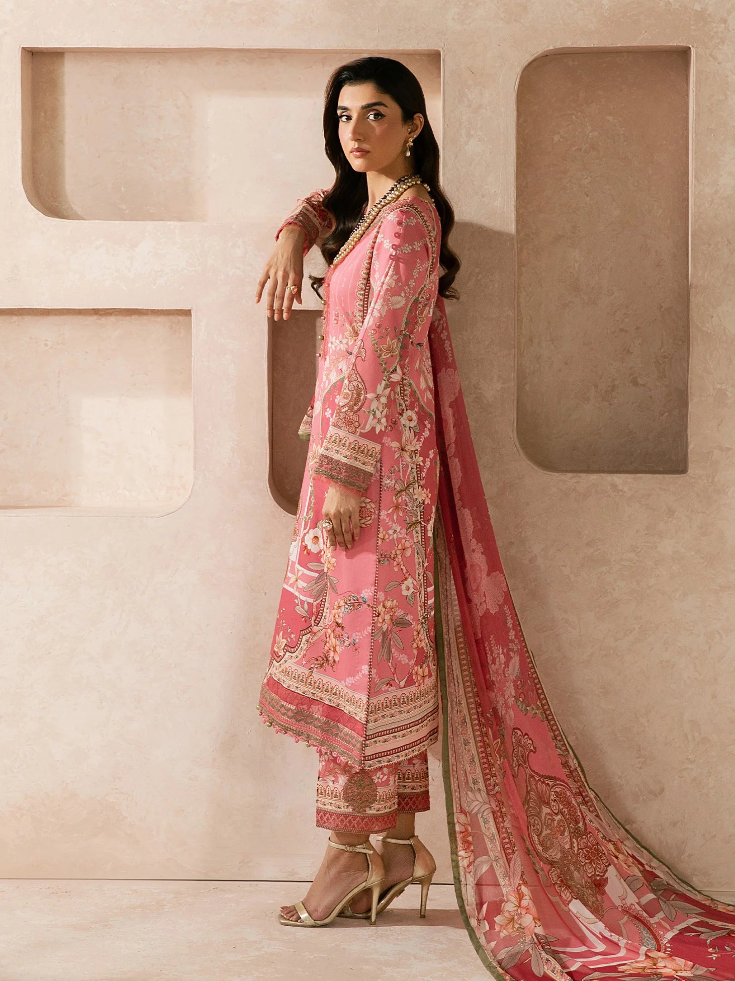 GULAAL SYRA LAWN FLOREN