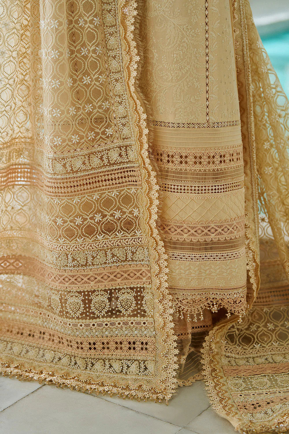 STITCHED BY CC SOBIA NAZIR LUXURY LAWN D-3A 3PC