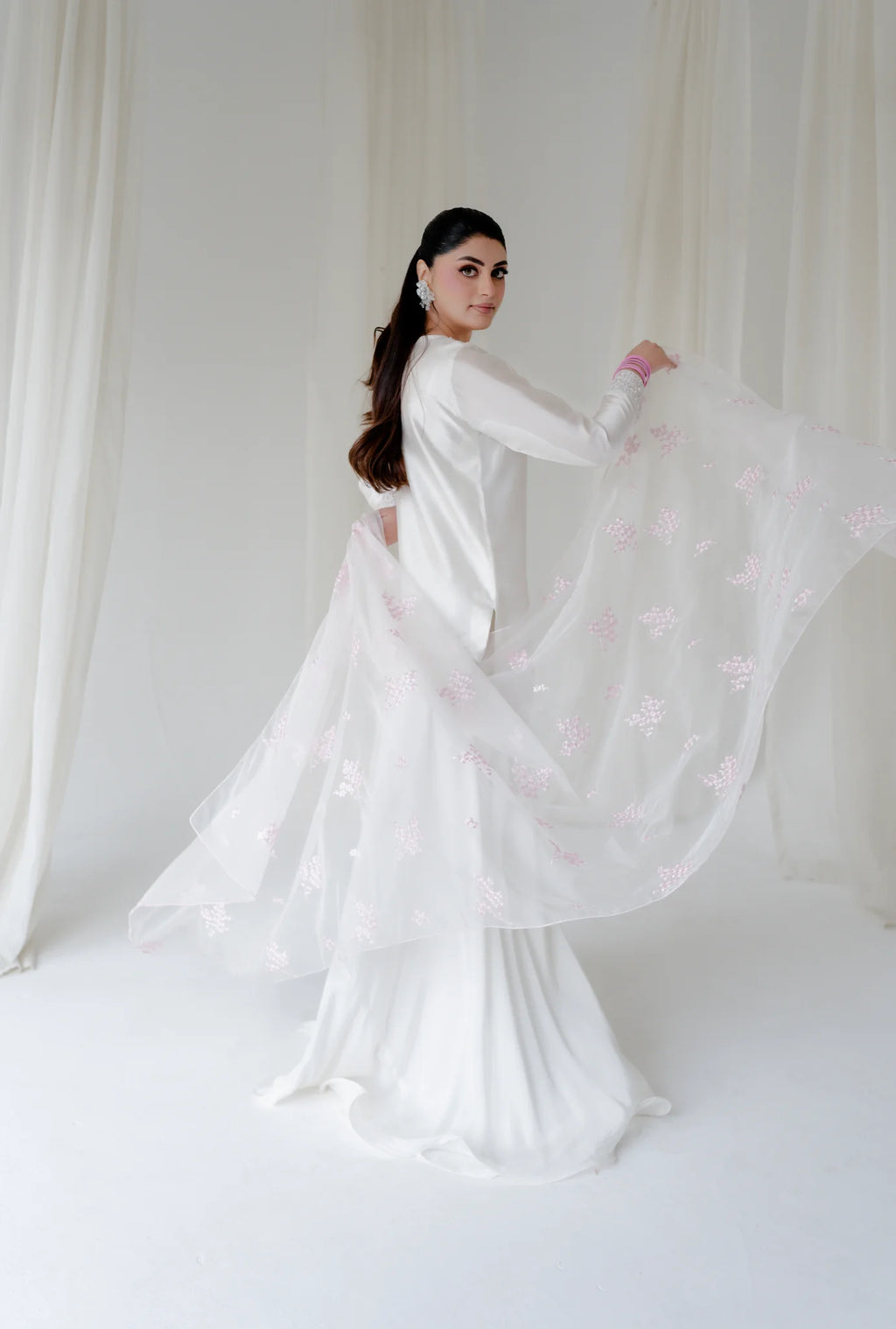 RU STUDIO EIRA 3PC