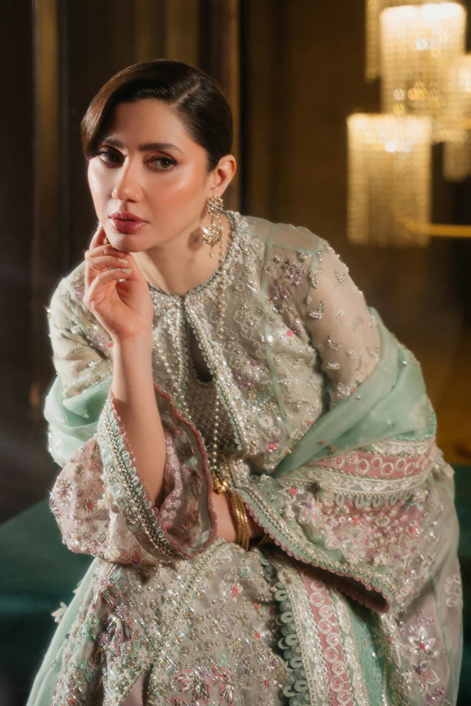 SUFFUSE FREESHIA WEDDING MEHTAB