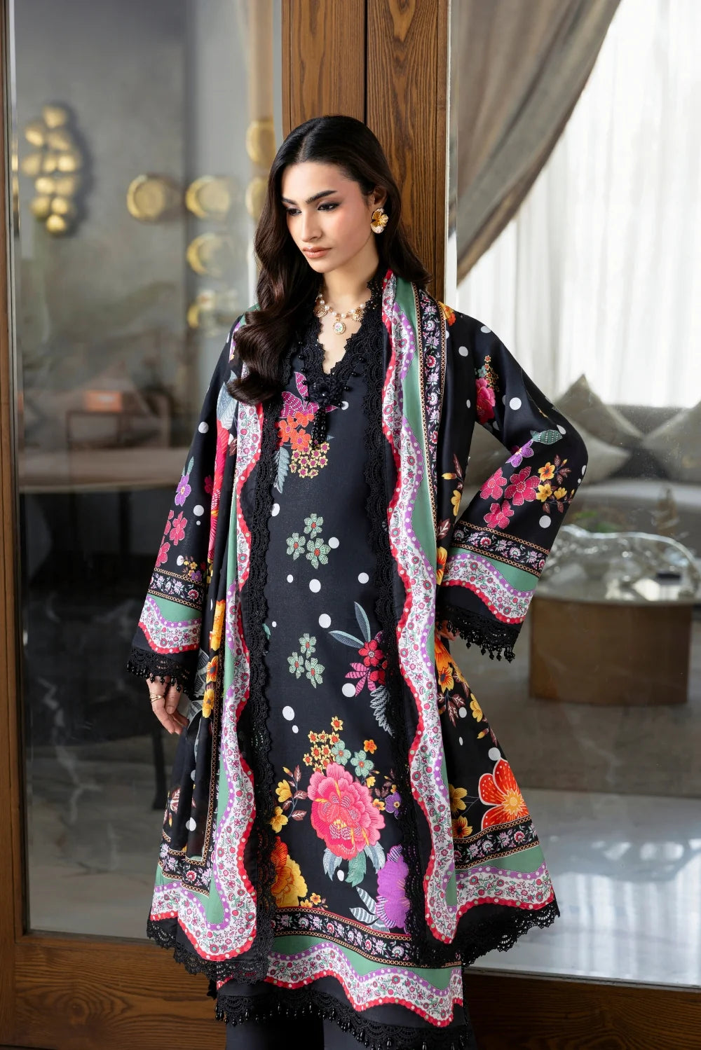 NAQSH MIDNIGHT MEADOW NOIR