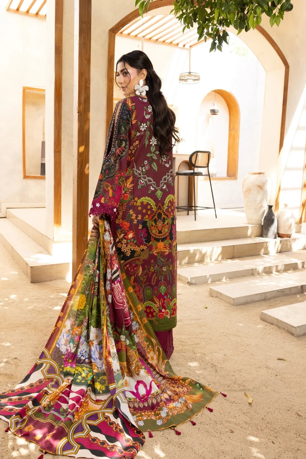 GULMINA LARA DE FLORA LUNARA