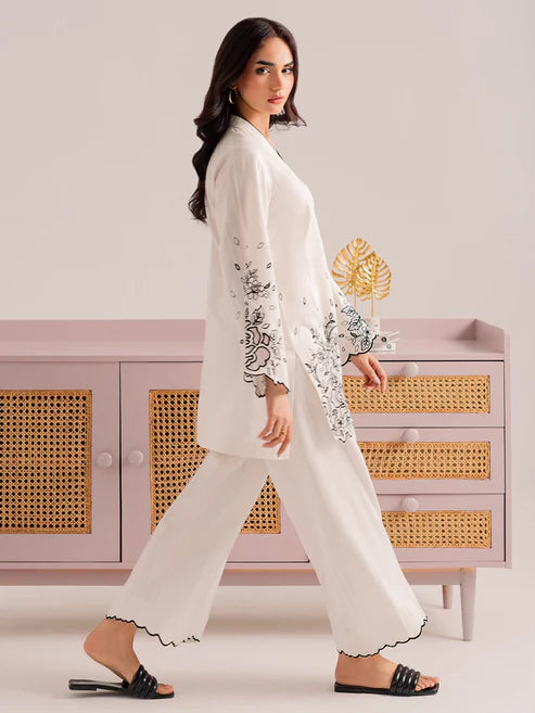 KIARA NOIRVALE 2PC