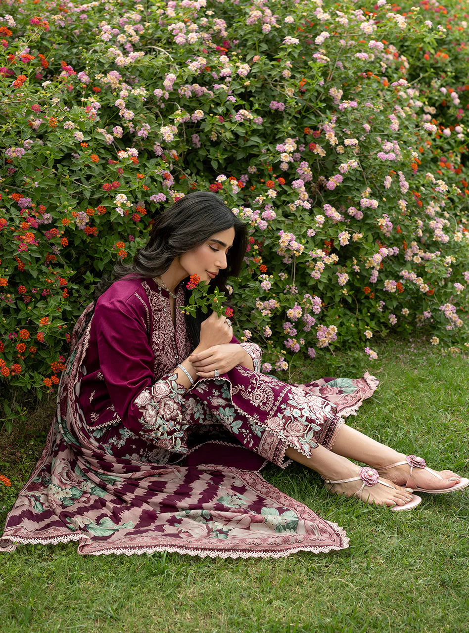 ZAINAB CHOTTANI LUXE LAWN D-07
