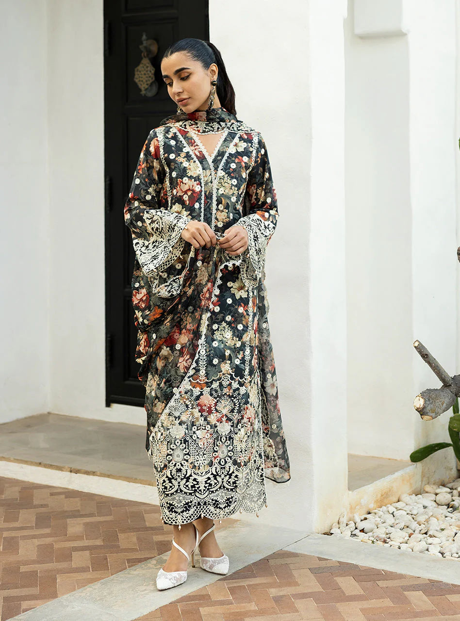 ZAINAB CHOTTANI CHIKANKARI D-10A