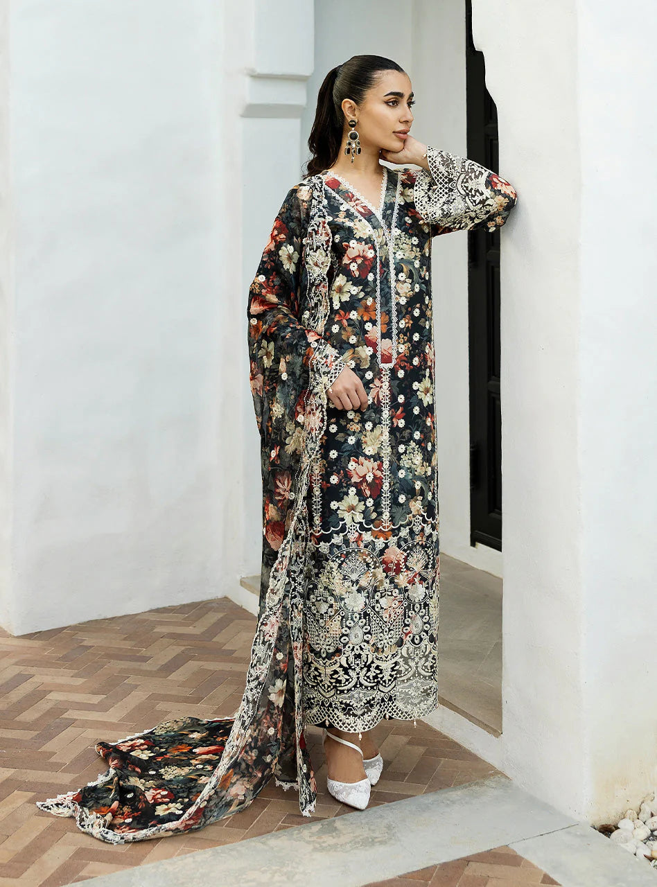 ZAINAB CHOTTANI CHIKANKARI D-10A