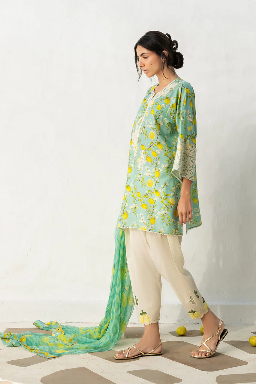 SANIA MASKATIYA AMBAR A