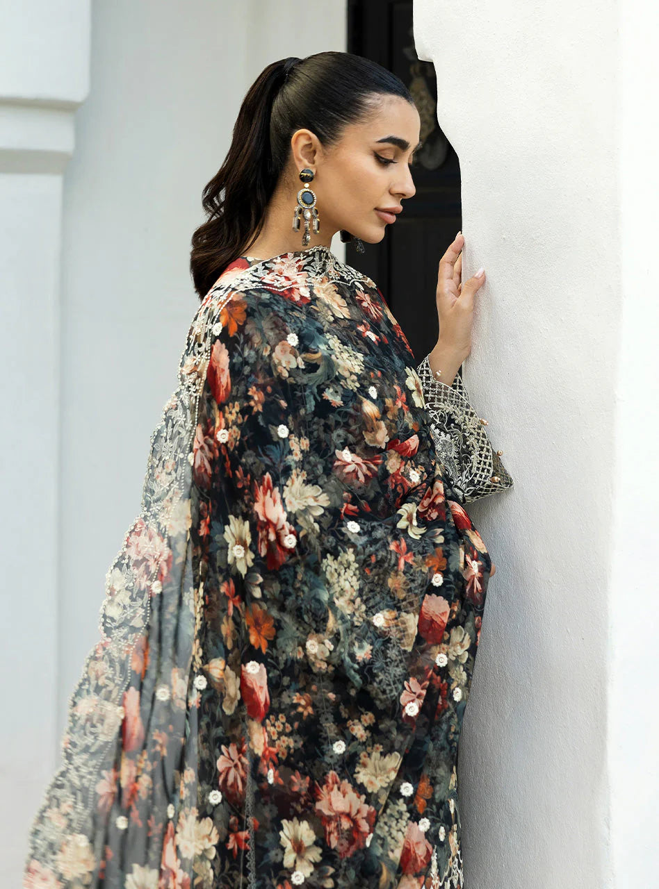 ZAINAB CHOTTANI CHIKANKARI D-10A