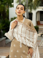ZAINAB CHOTTANI CHIKANKARI D-11A
