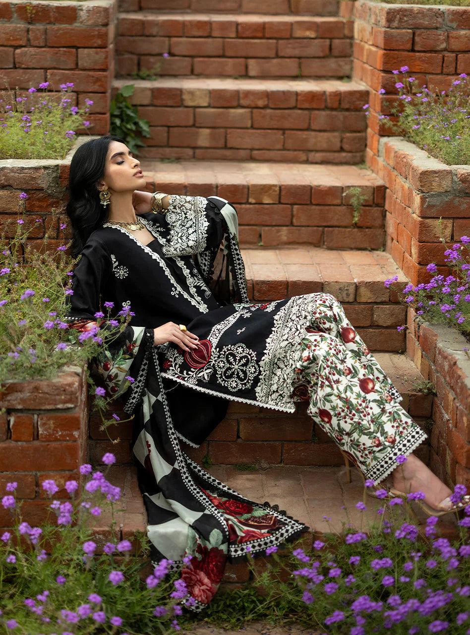 ZAINAB CHOTTANI LUXE LAWN D-03