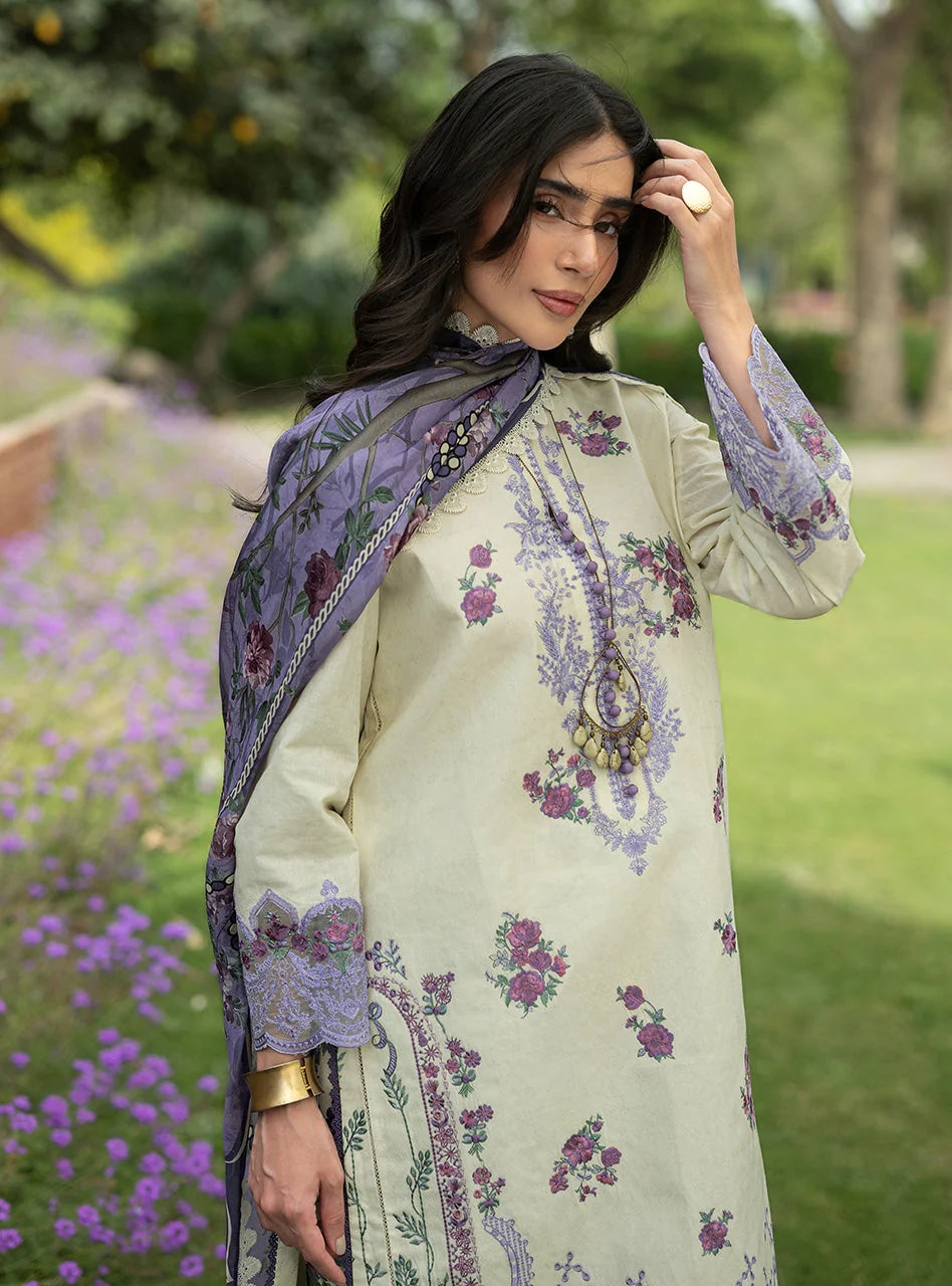 ZAINAB CHOTTANI LUXE LAWN D-04