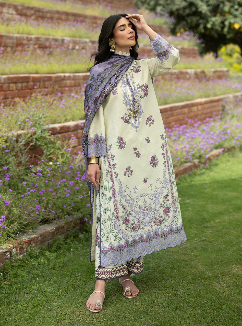 ZAINAB CHOTTANI LUXE LAWN D-04