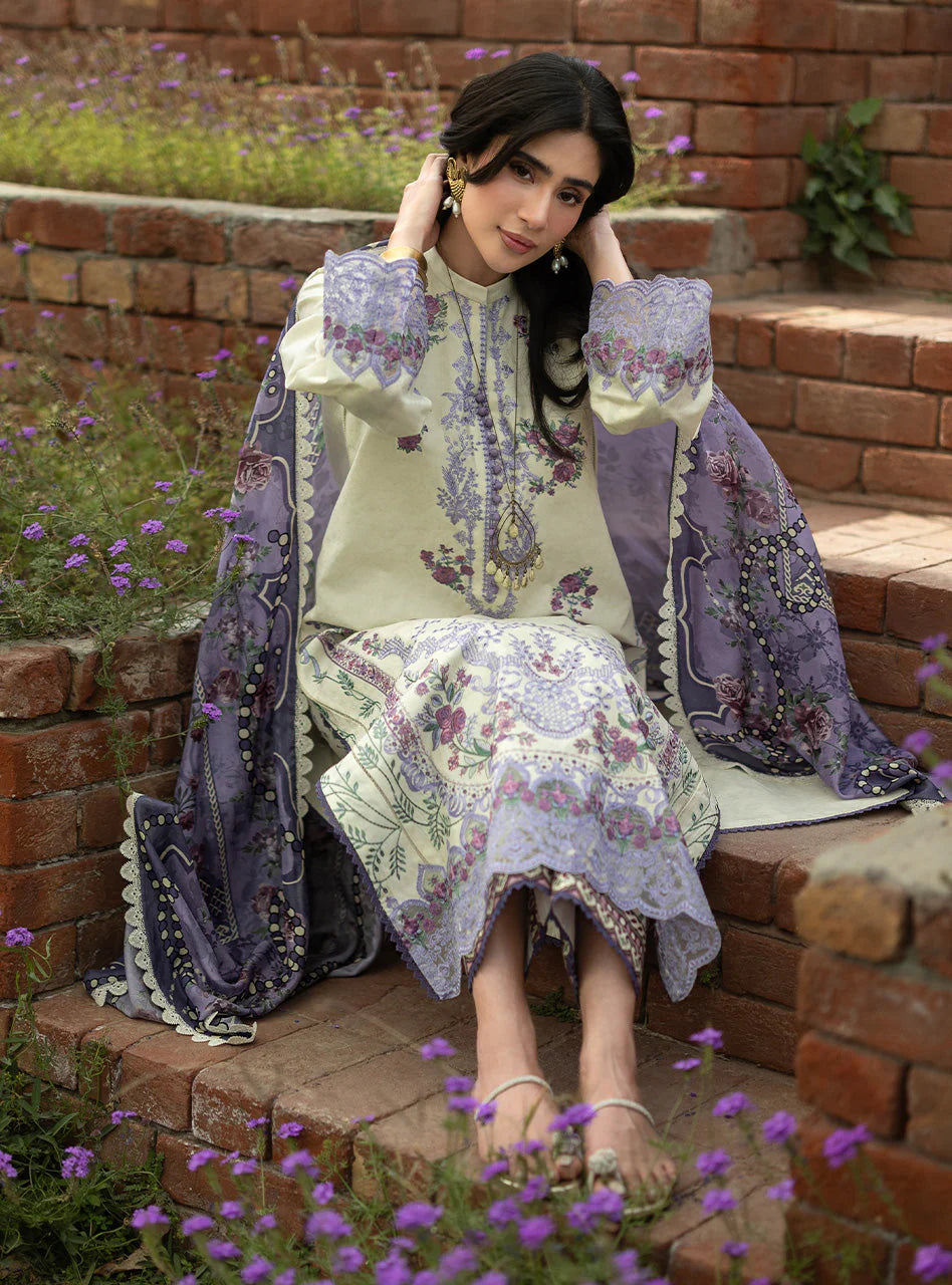 ZAINAB CHOTTANI LUXE LAWN D-04