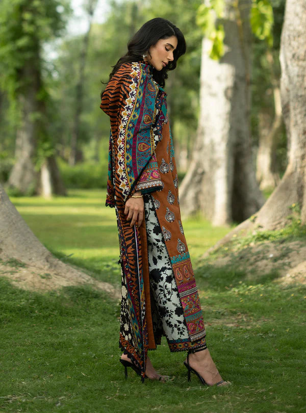 ZAINAB CHOTTANI LUXE LAWN D-11