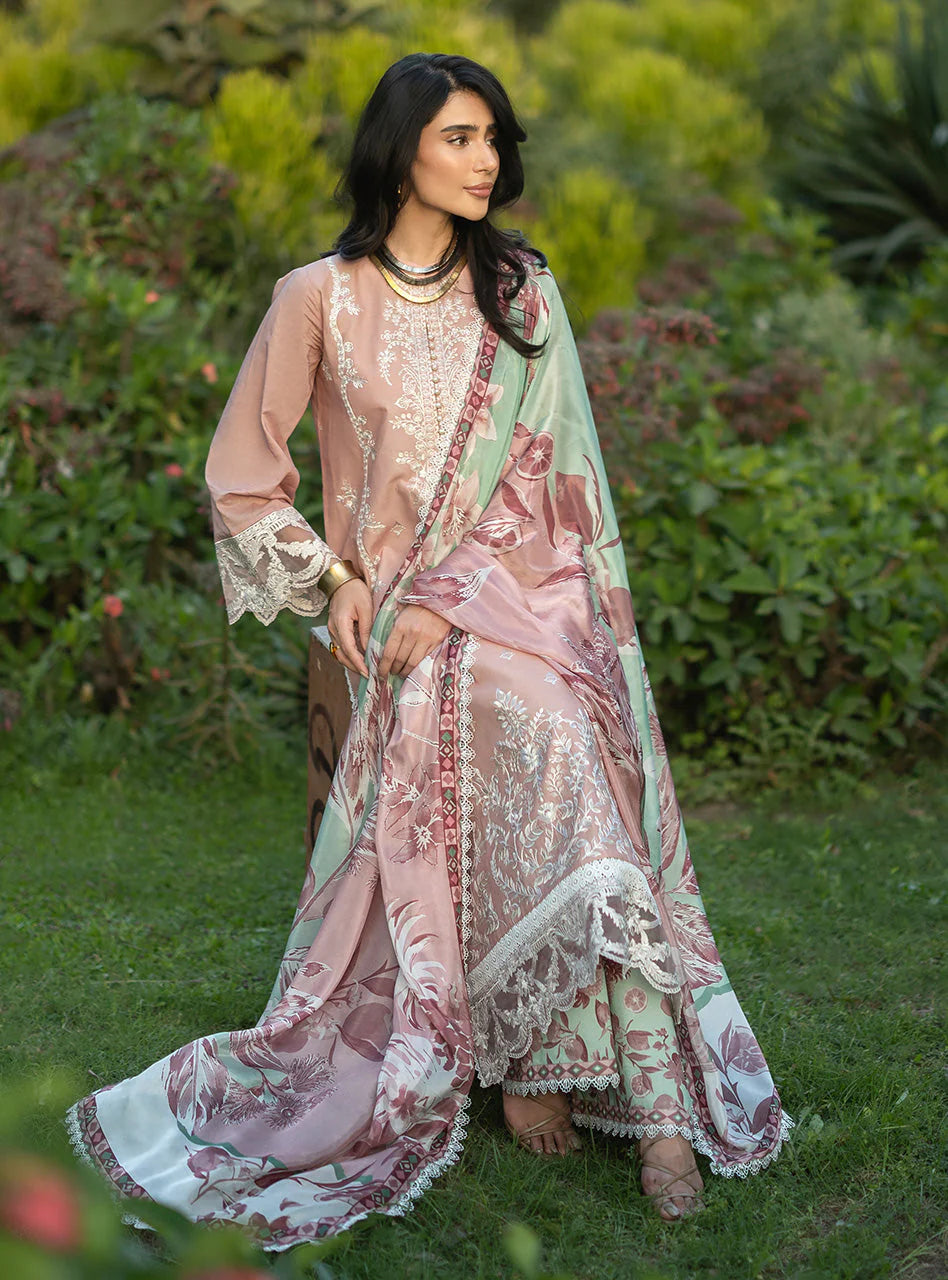 ZAINAB CHOTTANI LUXE LAWN D-02