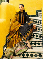 ZAINAB CHOTTANI CHIKANKARI D-05B