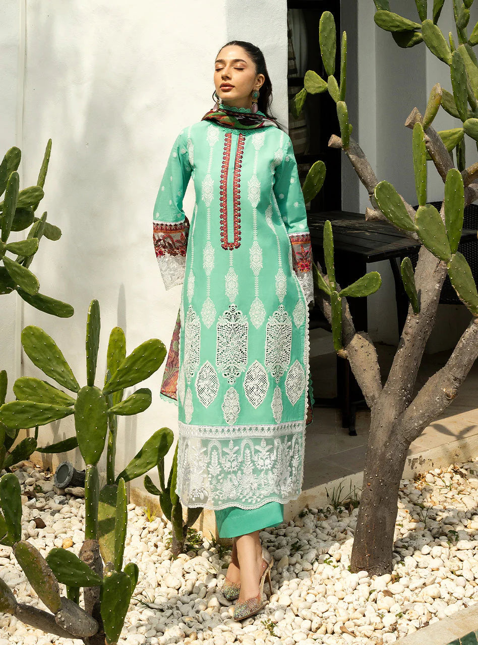 ZAINAB CHOTTANI CHIKANKARI D-12B