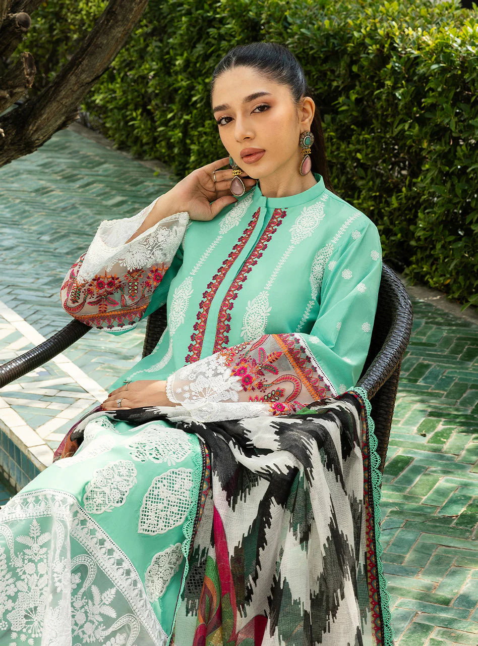 ZAINAB CHOTTANI CHIKANKARI D-12B