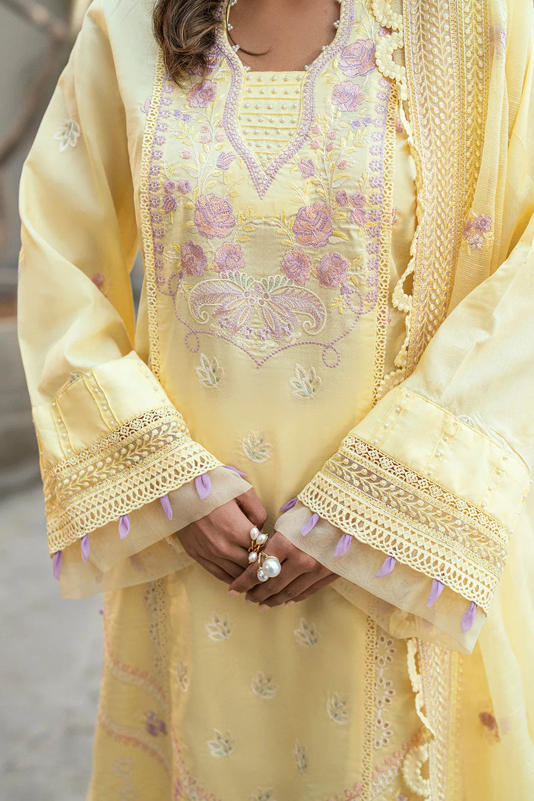 SIDRA FAHAD ANAYA LAWN D-05