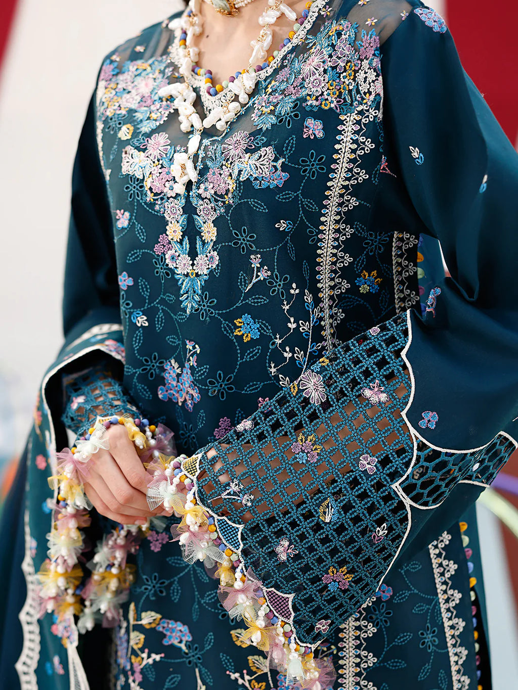 BINILYAS CARNIVAL D-35A