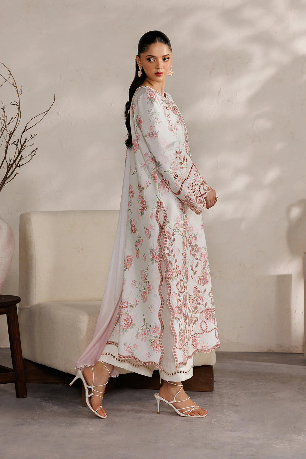 IZNIK FESTIVE LAWN IBE-04