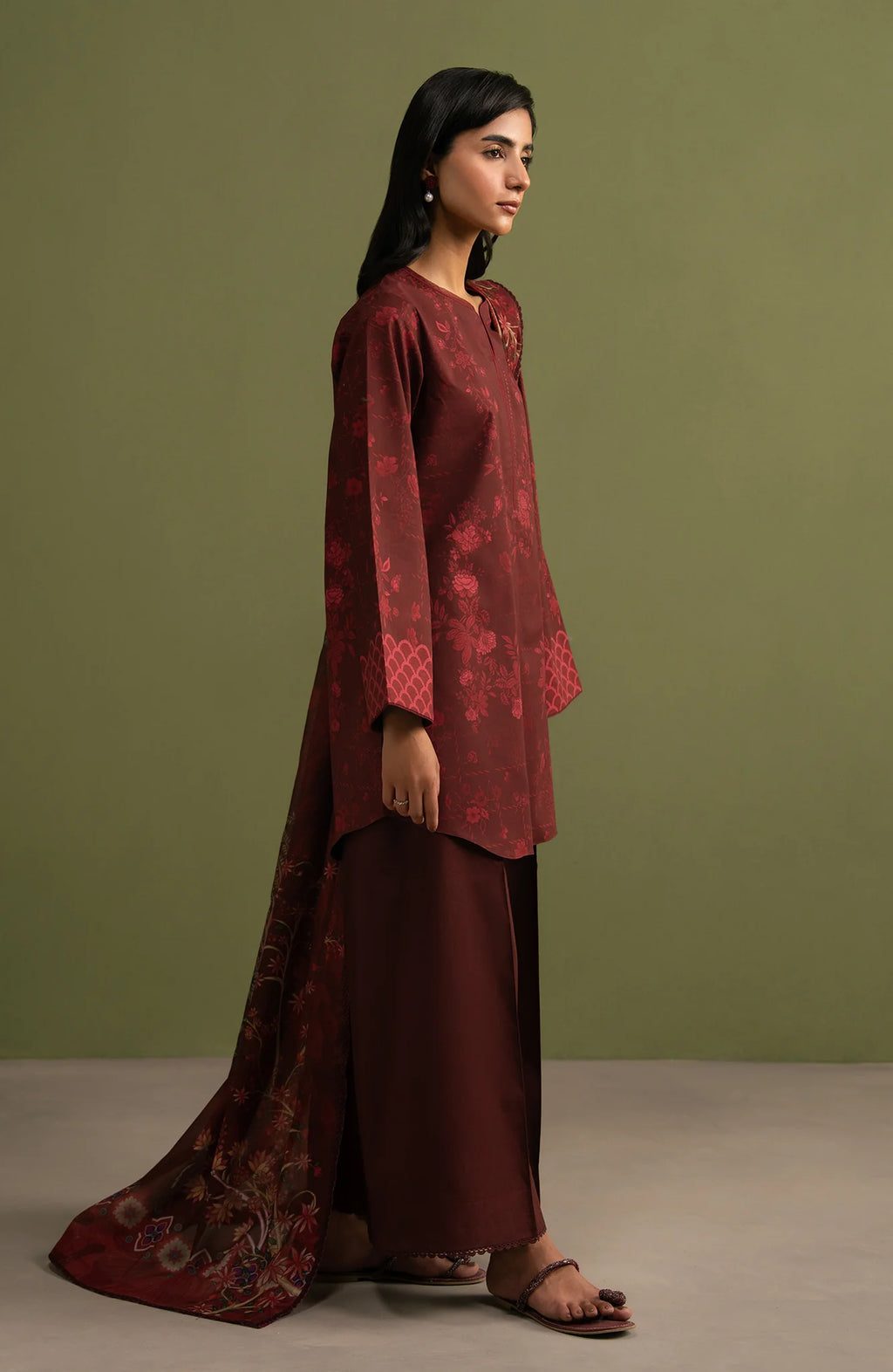 SERAN ESSENTIALS D-02