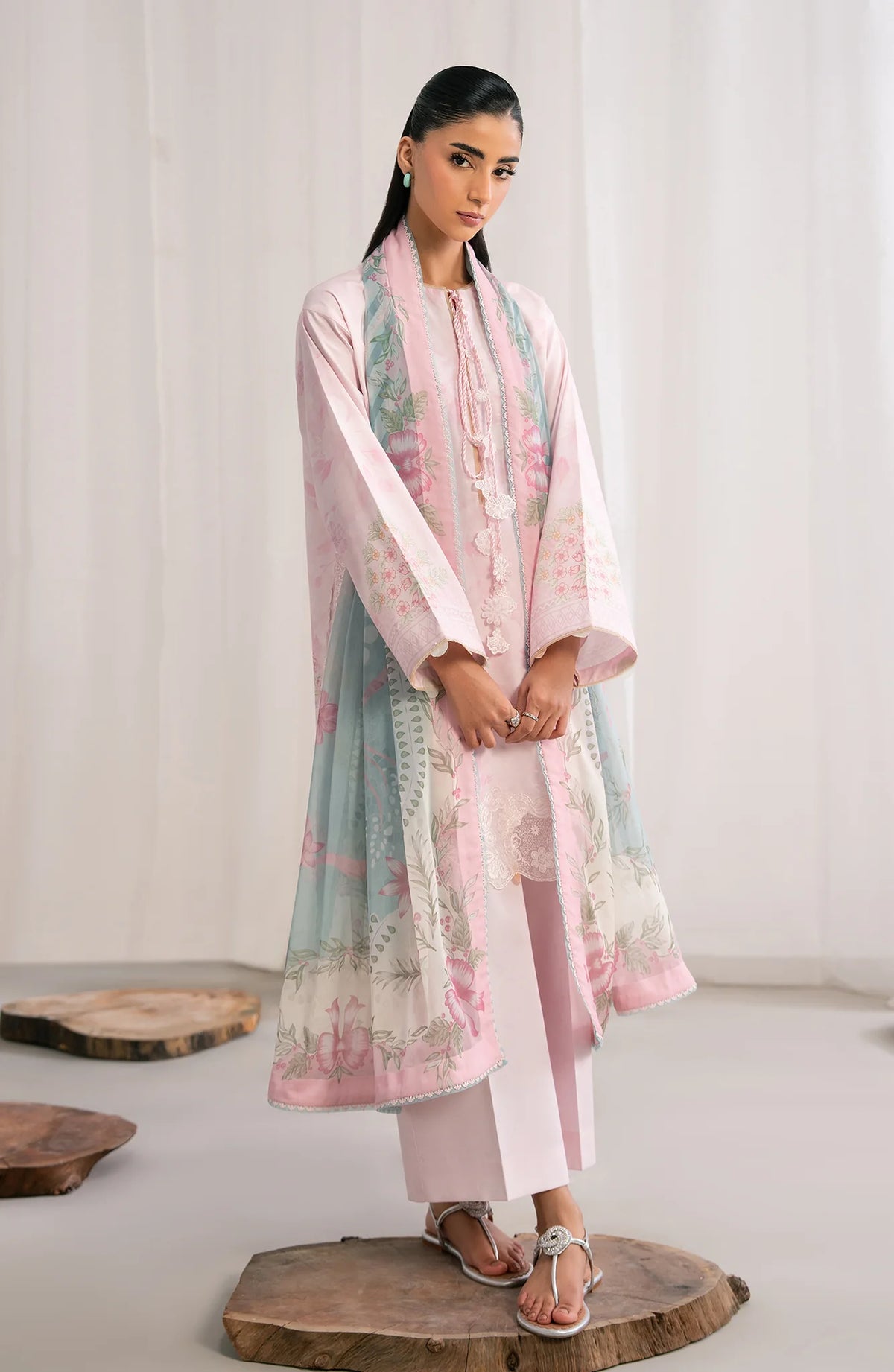 SERAN NYSA CMBRIC UNSTITCHED D-05