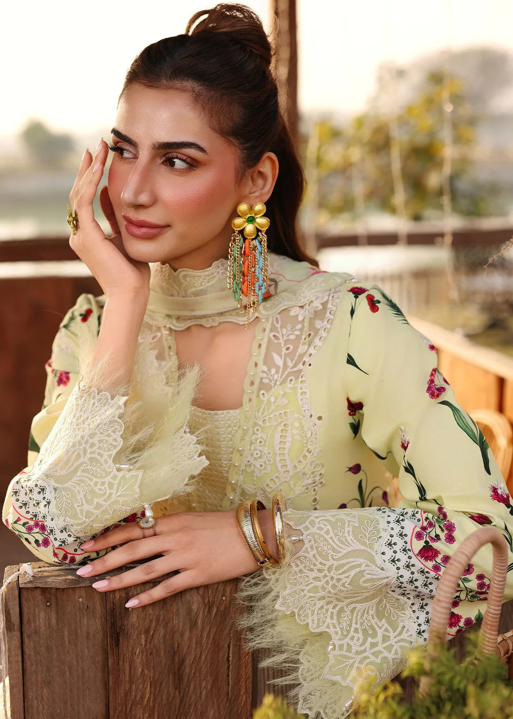 SARDINIA FESTIVE LAWN  SUNLIT