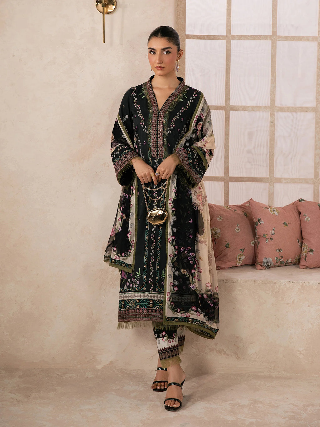 GULAAL SYRA LAWN ELINA
