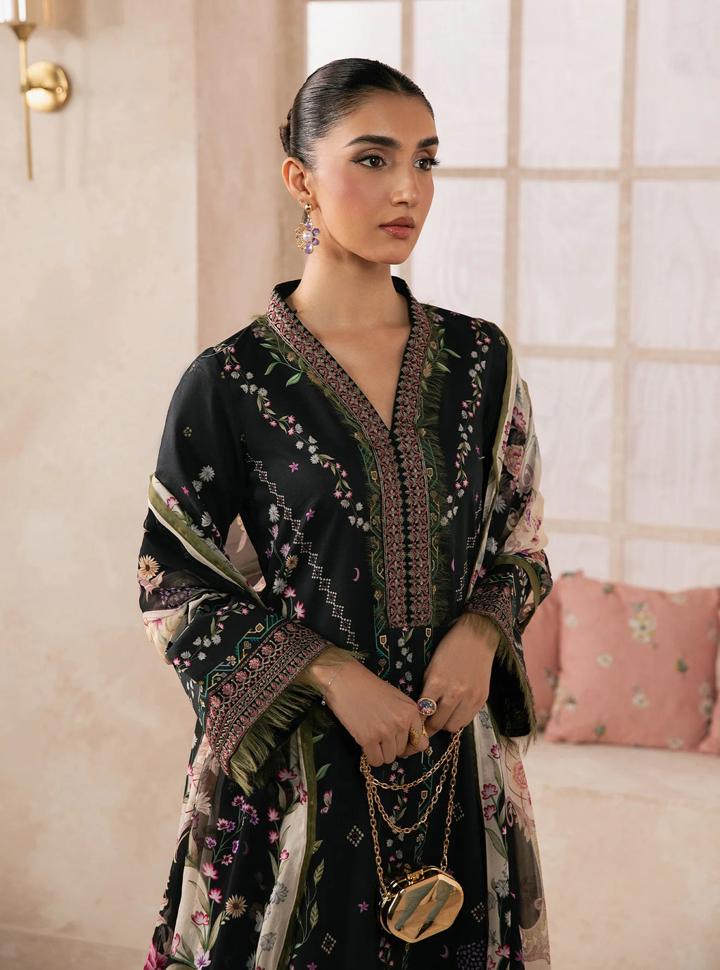 GULAAL SYRA LAWN ELINA