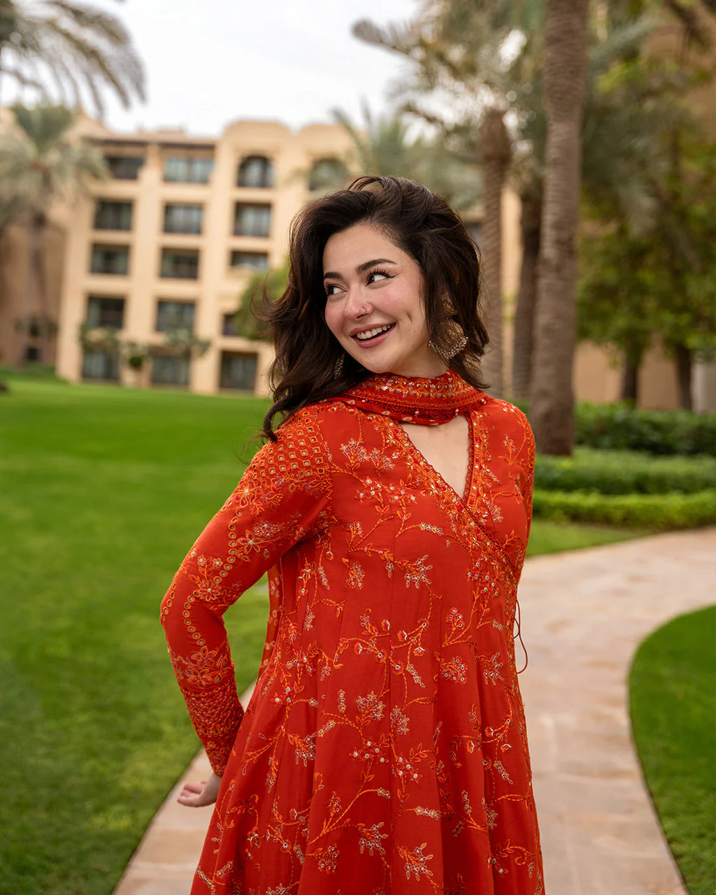 FAIZA SAQLAIN AYA LUXURY DENISA