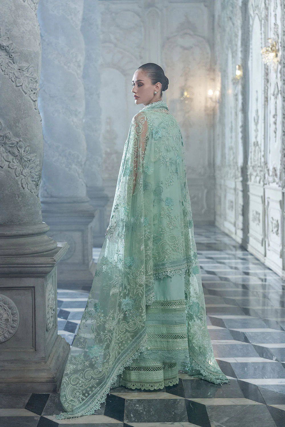 SOBIA NAZIR LUXURY LAWN D-4B