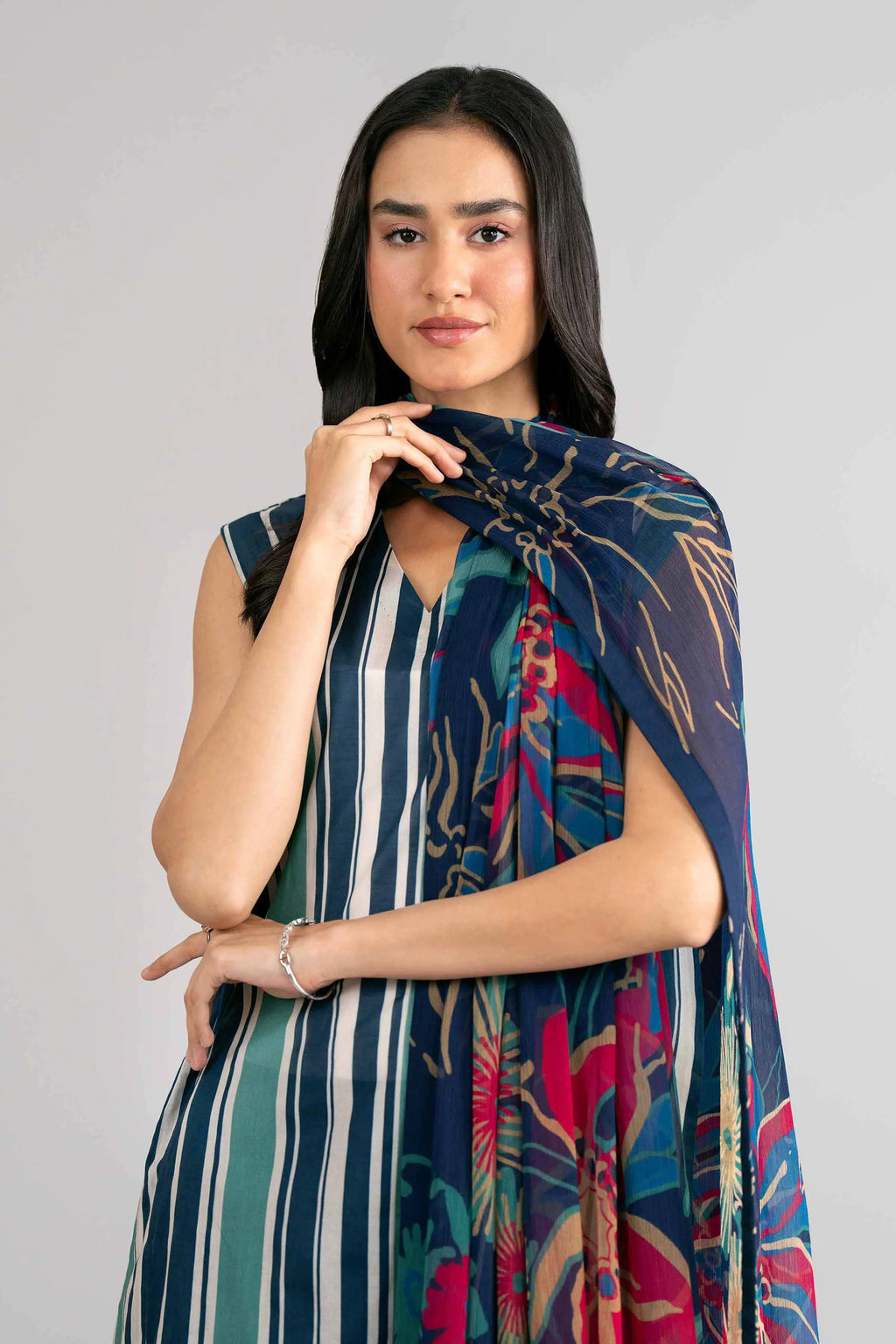 NISHATLINEN 42601765