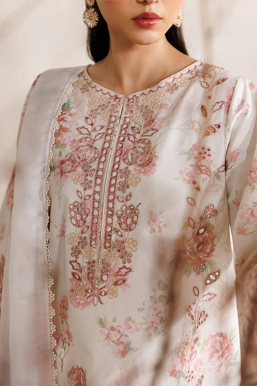 IZNIK FESTIVE LAWN IBE-04