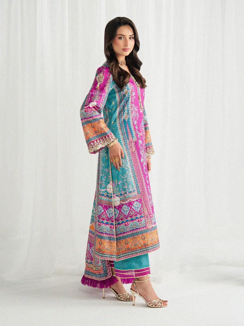 GULAAL AIRA MAGENTA MISCHIEF