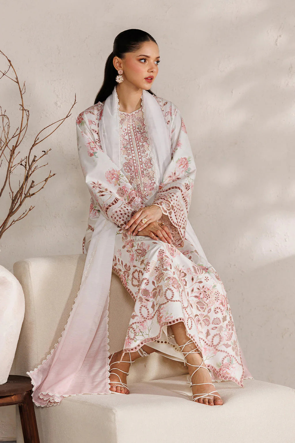 IZNIK FESTIVE LAWN IBE-04