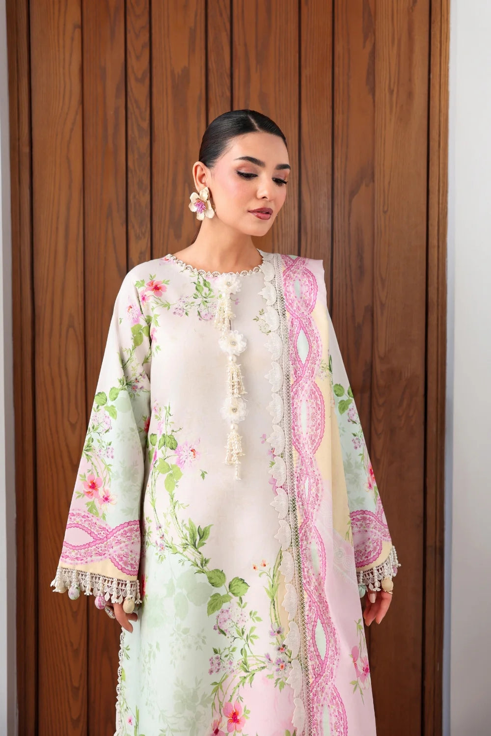 NAQSH MIDNIGHT MEADOW PETALINE