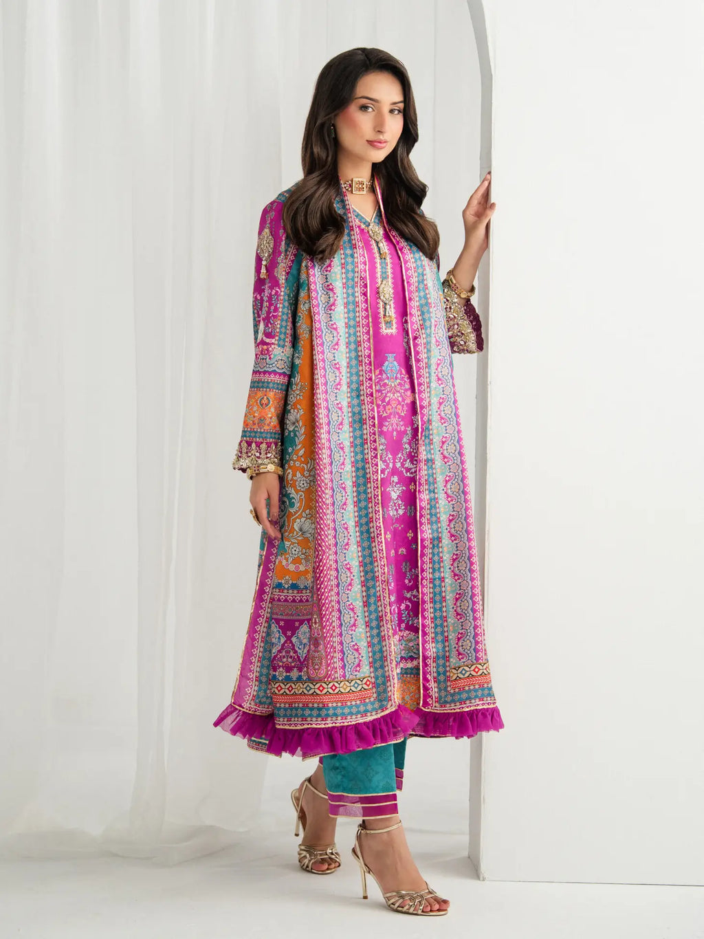 GULAAL AIRA MAGENTA MISCHIEF