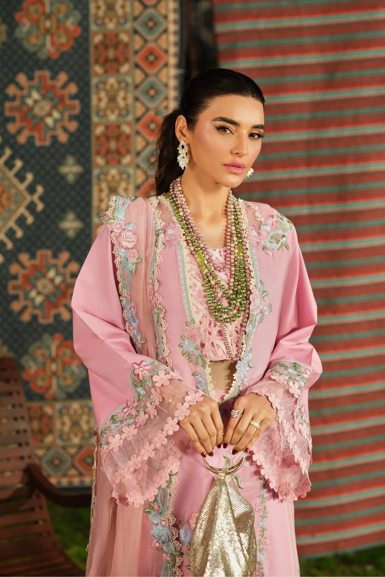 MARYAM HUSSAIN FLORAL TALE AESAAR